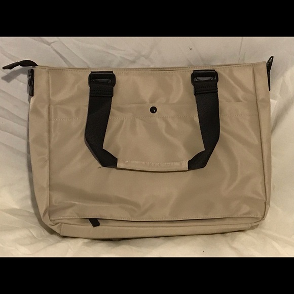 IHKWIP Cargo Catchall Tote with matching RFID wallet. - Picture 3 of 3